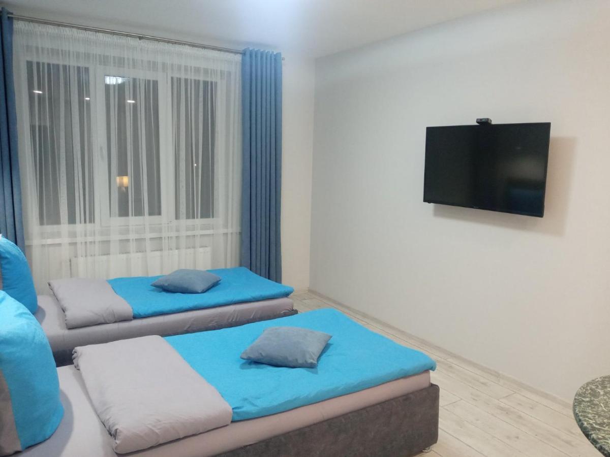 Апартаменты Weekend Inn อุชโฮรอด ภายนอก รูปภาพ